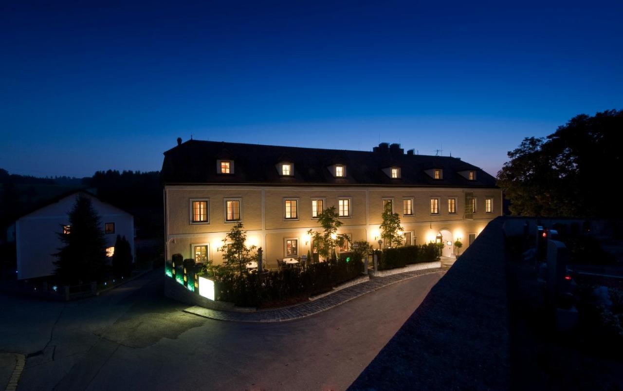 Landgasthof Winter Ardagger Stift المظهر الخارجي الصورة