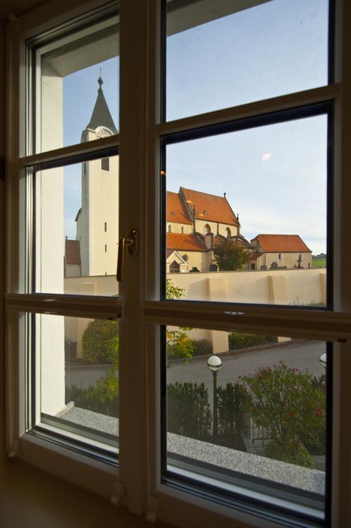 Landgasthof Winter Ardagger Stift المظهر الخارجي الصورة